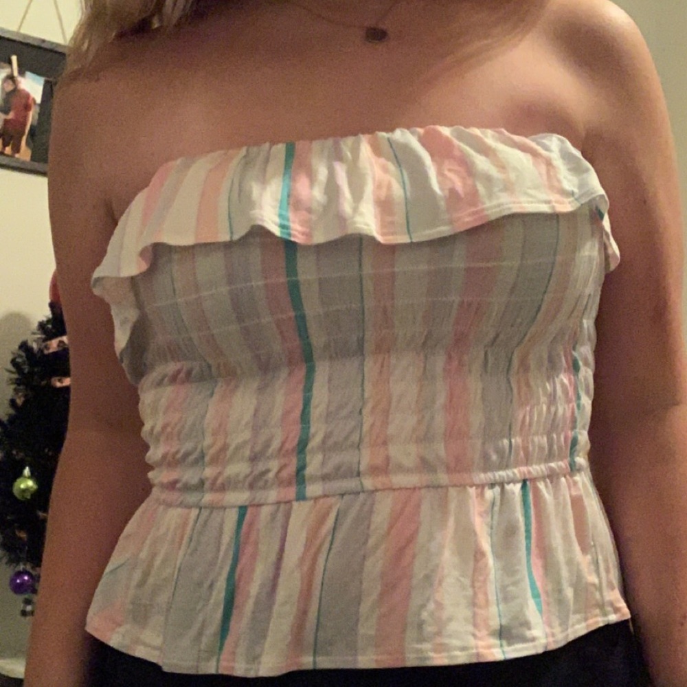 Strapless tube top
